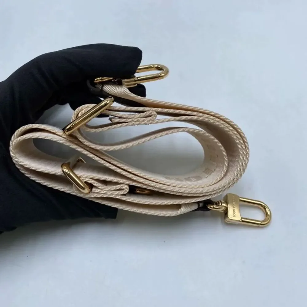 Louis Vuitton Women Pre-Loved Bag Very Good Condition